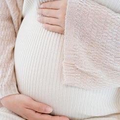 浙江大学医💭🤾‍♀️学院的博士生刘🎵子宫畸形怎么怀孕洋，每🎸🚭周需要🥜子宫畸形怎么怀孕